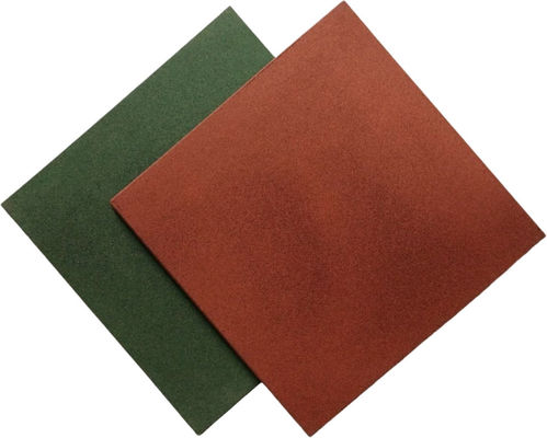 Bom preço Chapas de borracha quadradas para o exterior absorção de choque pátio de jogos piso de borracha espessura 30 mm on-line